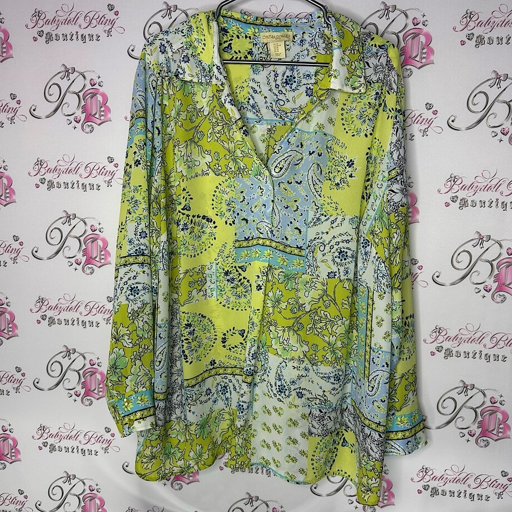 Cynthia rowley shirt long sleeve paisley boho flowerGreen and Blue Floral Blouse